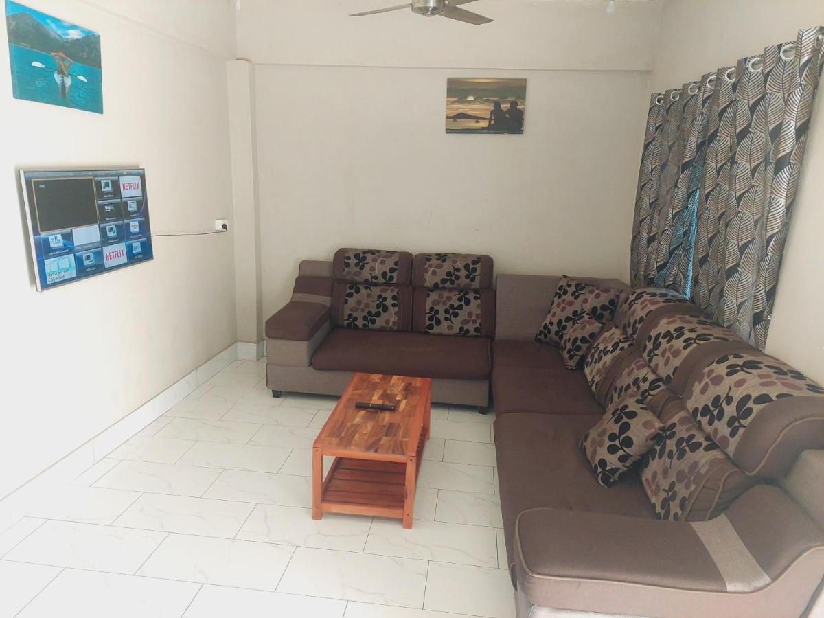 2 Bedroom Deluxe Наді Екстер'єр фото