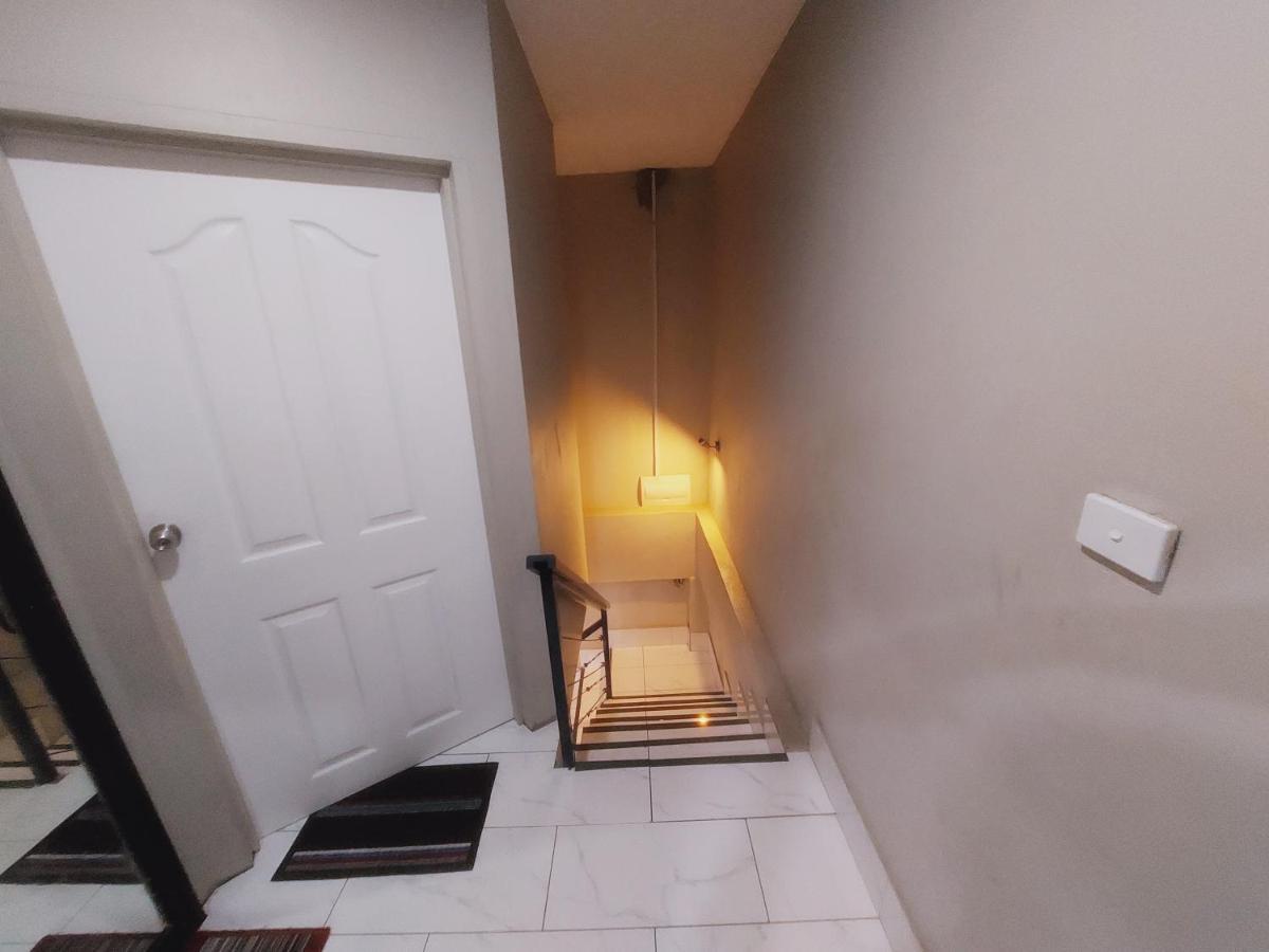 2 Bedroom Deluxe Наді Екстер'єр фото