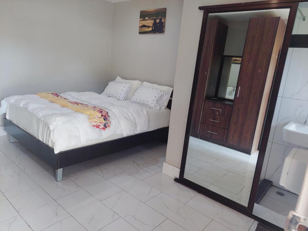 2 Bedroom Deluxe Наді Екстер'єр фото